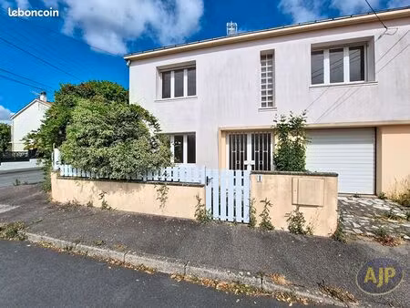 maison 5 pièces 130 m²