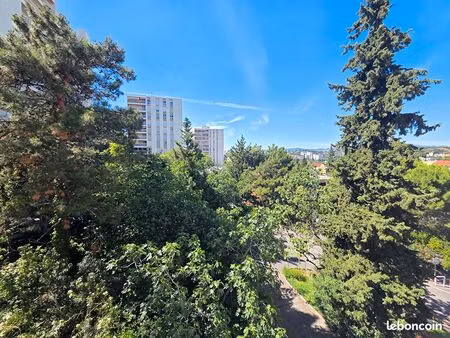 appartement 4 pièces 109 m²