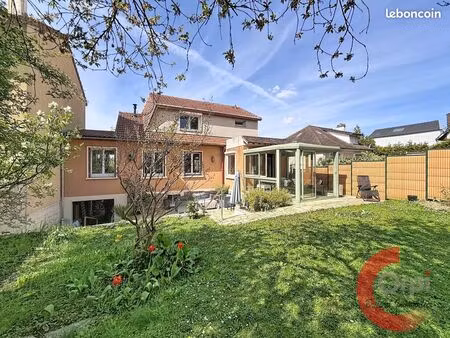 maison 5 pièces 120 m²