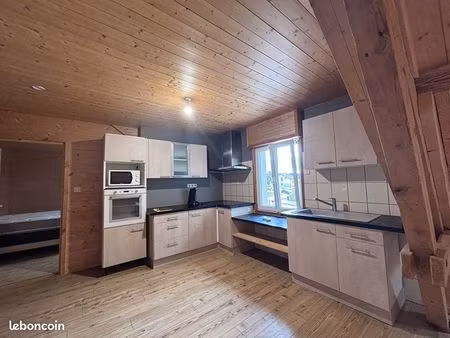appartement 3 pièces 80 m²