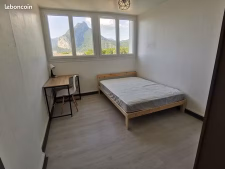 appartement meublé  4 chambres  parking