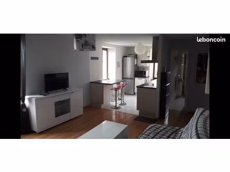 loue appartement meublé f3 avec garage