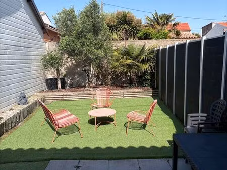 maison une chambre avec jardin