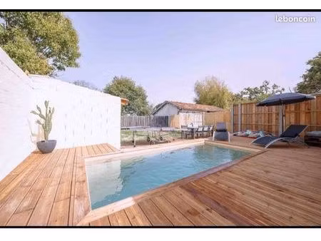 maison équipé merignac avec piscine pour entreprise