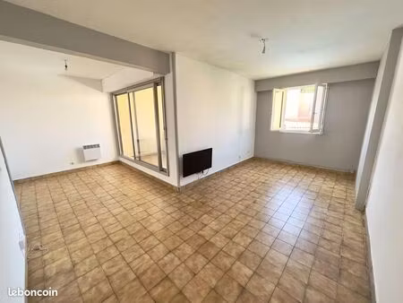 appartement 3 pièces 55 m²