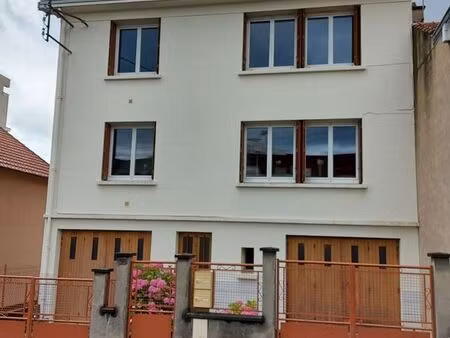 f3 + garage proche chu g. montpied / cezeaux