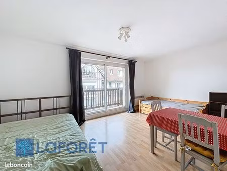 studio 1 pièce 31 m²