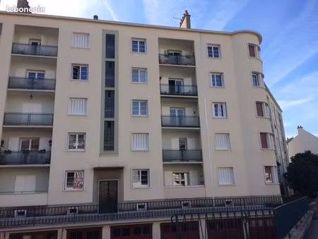 appartement 3 pièces + cuisine quartier wilson