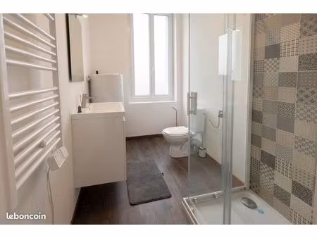 f2 meublé