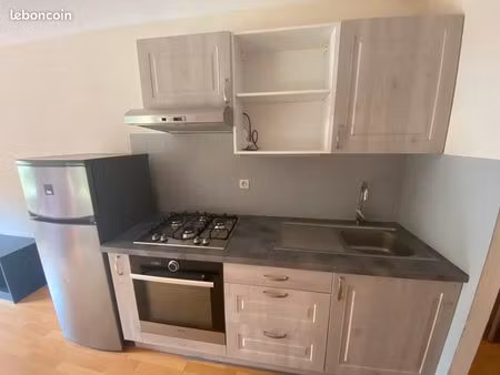 location beau studio meublé étudiant