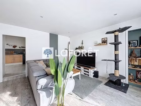 maison 3 pièces 80 m²