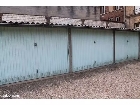 garage/box à louer