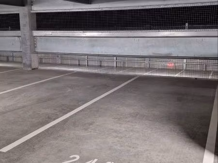 parking quai du brazza
