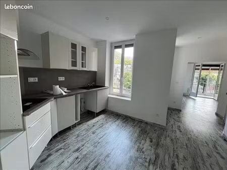appartement 3 pièces 67 m²