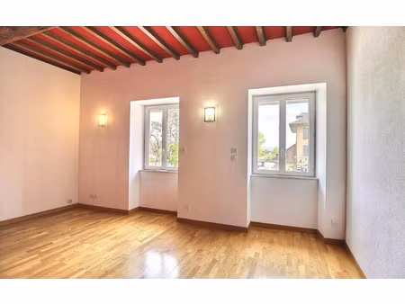 location appartement  71.85 m² t-3 à morestel  830 €