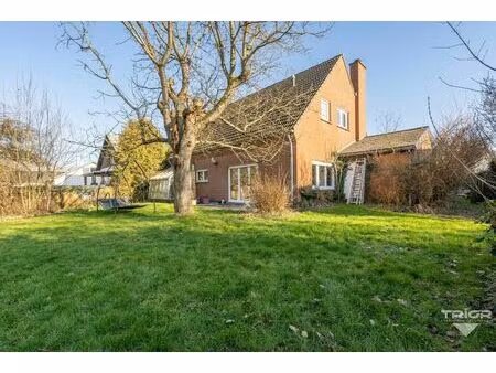 villa à louer à allée du ploche 12 nivelles (vbe32473)