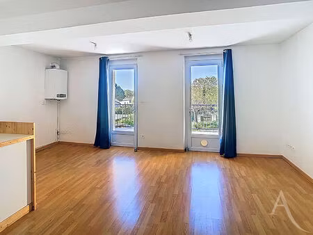 appartement t3 avec terrasse
