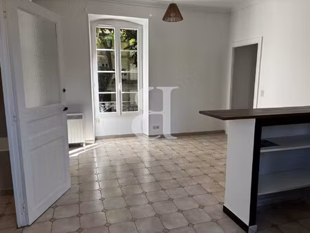 appartement type t3 à saint rémy de provence
