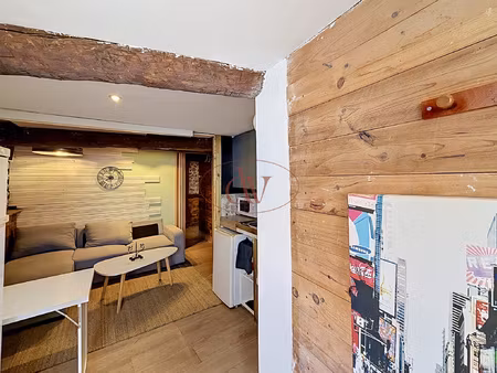 studio meublé au coeur de palau-del-vidre