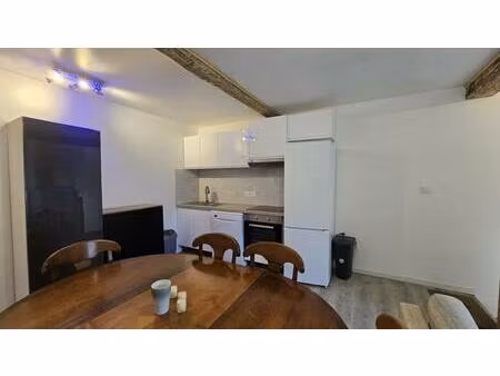 maison de village mitoyenne t3 meublée entiérement refaite à n