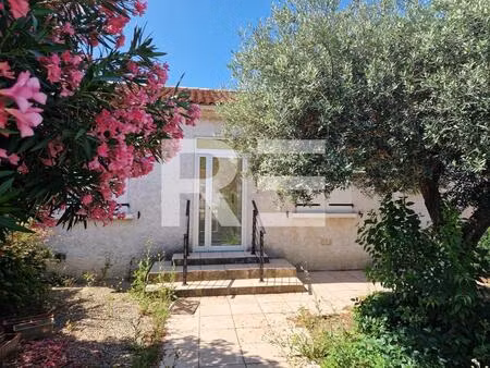 a manduel villa de plain pied 88m2  3 chambres