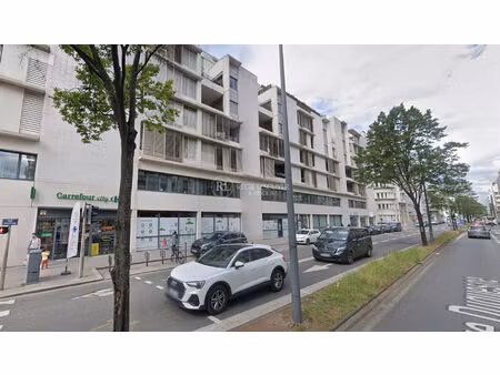 f3 rue duquesne