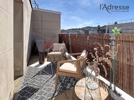vente appartement 3 pièces  64.00m²  suresnes