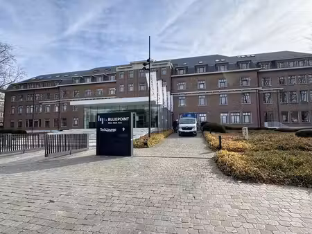 bien professionnel à louer à berchem € 1.650 (lp1m3) - cd-vastgoed | zimmo