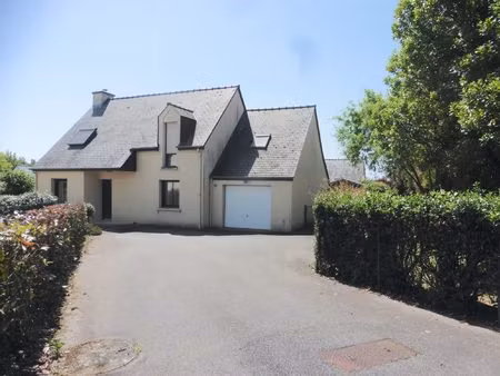maison familiale lumineuse – 4 chambres – argentré-du-ples