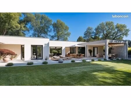 maison 7 pièces 135 m²