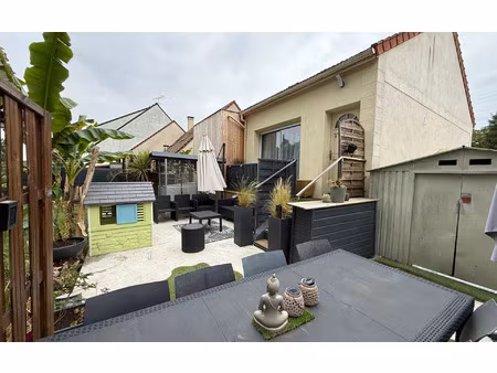 maison parmain 96 m² t-4 à vendre  288 000 €