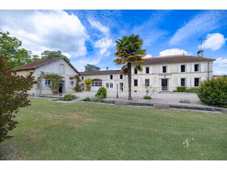 logis du xixe siècle - parc paysagé et dépendances - val de cognac (16)