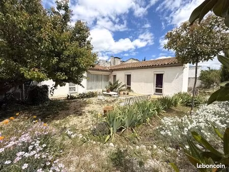 villa 4 pièces 112 m²