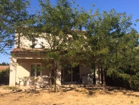 vallon pont d'arc villa jardin calme 248 000e