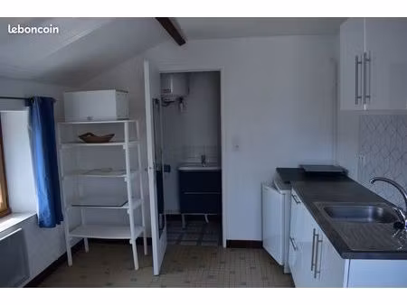 location studio 17m2 a change