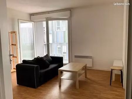 appartement t2 pièces 31 m²