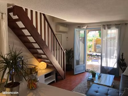 mazet meublé de 49 m² à louer à l'année dans résidence séurisée