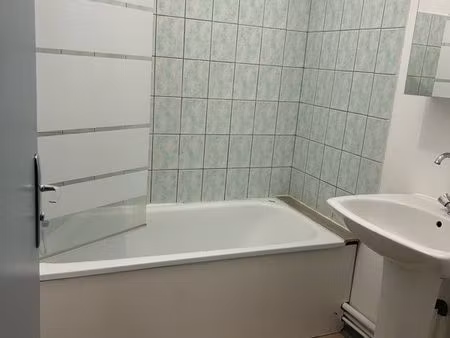 f3 à louer