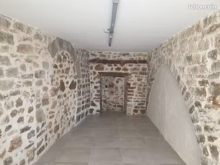 garage à louer à lorgues