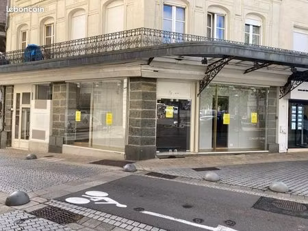 a louer local commercial château-gontier