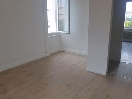 f2 non meublé