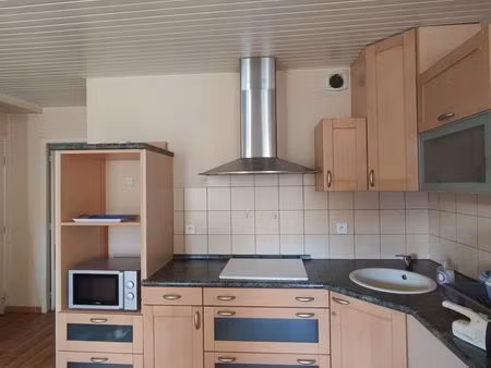 appartement f2 (t2) à dallet (mur-sur-allier)