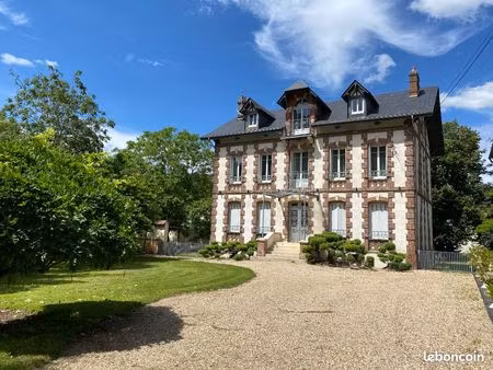 appartement 3 pièces 104 m²