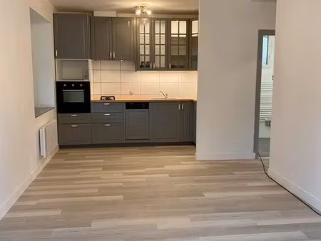 location maison mitoyenne à la campagne - 30m²