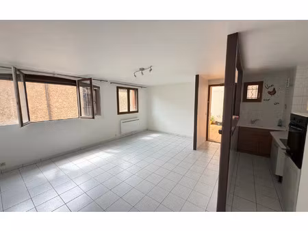 appartement la saulce 62.98 m² t-3 à vendre  147 000 €