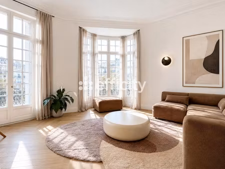 appartement 5 pièces - 125 m²