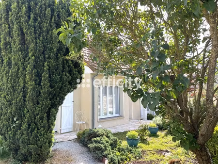maison 7 pièces - 148 m²