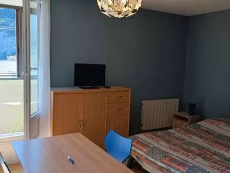 location appartement t1 meublé à cahors (46000) : à louer t1 meublé / 25m² cahors
