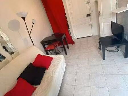 location appartement t1 meublé à paris 18e (75018) : à louer t1 meublé / 25m² paris 18e