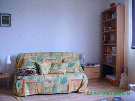 location appartement t1 meublé à besançon (25000) : à louer t1 meublé / 33m² besançon